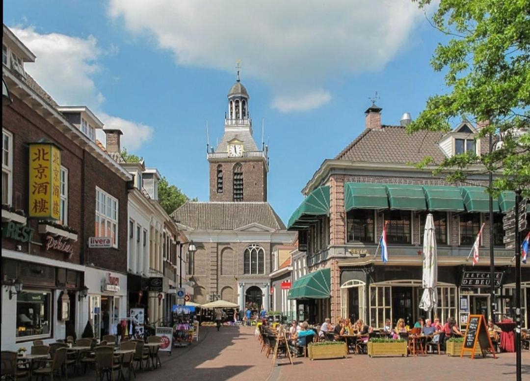 Airbnb 'Logeren Aan Het Plein' In Het Centrum Van Меппел Экстерьер фото